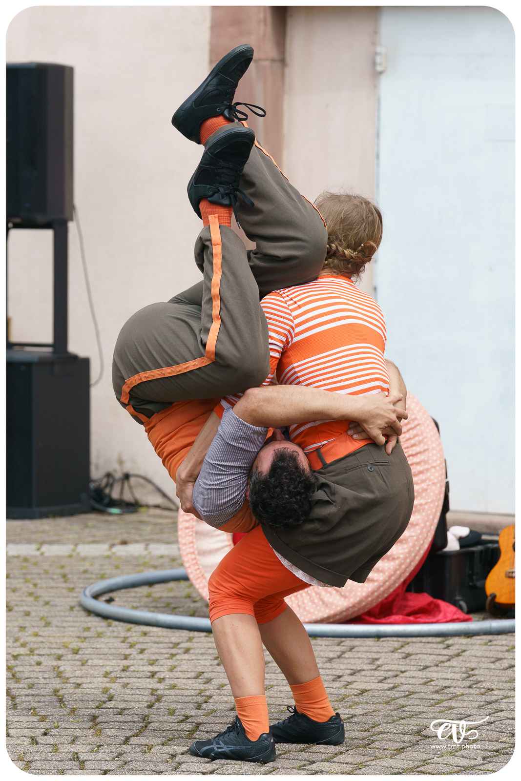 STORIES IN THE CITY (LES DUDES)